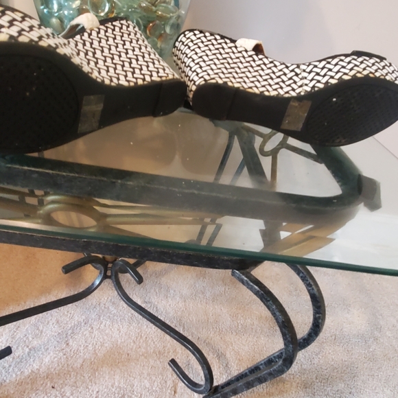 Women's Black and White Platform Wedges - Picture 8 of 9